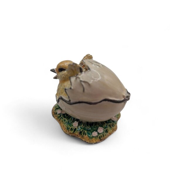 Bejeweled Enameled Hinged Magnetic Trinket Box Baby Chick Hatching from Egg - Picture 3 of 13